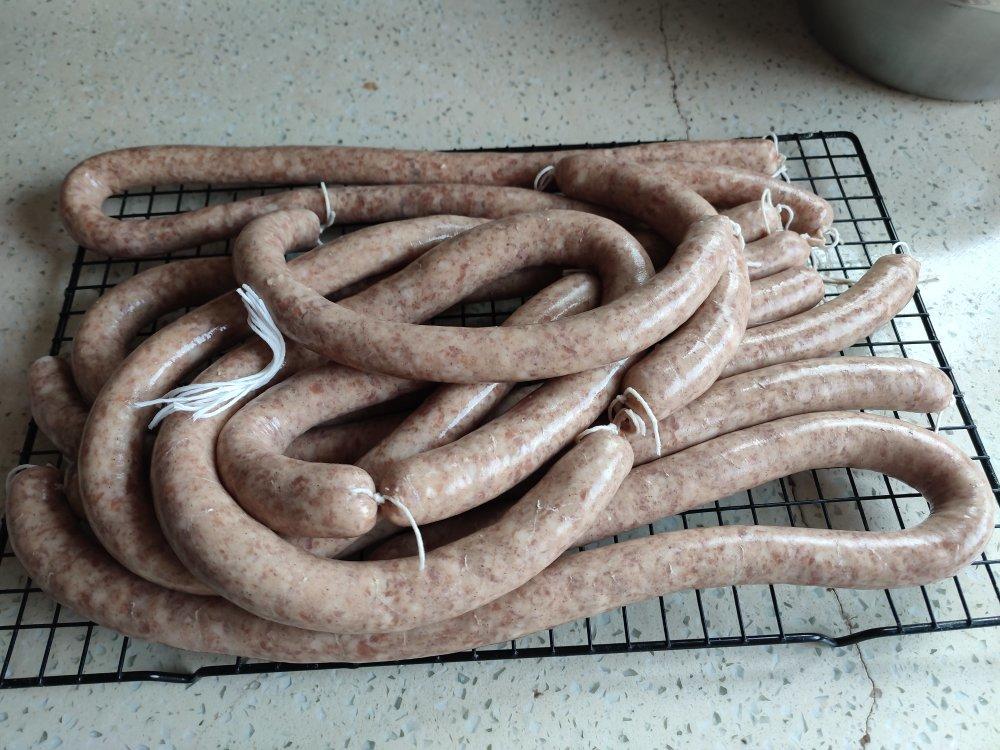 新手友好的台式脆皮肠（黑胡椒风味）