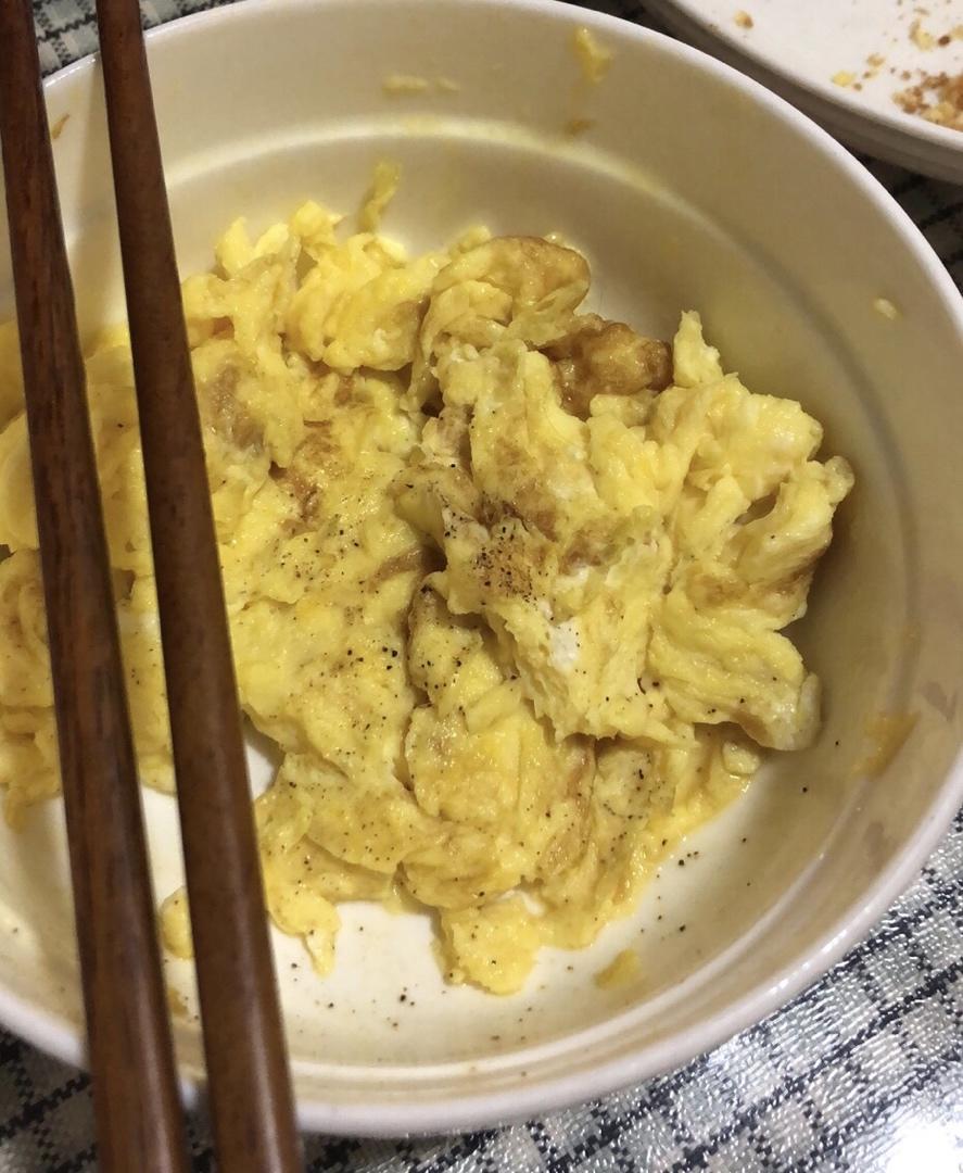 美式炒蛋 scrambled eggs
