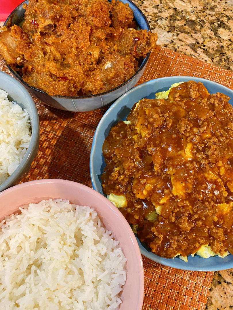 peanutan做的流心蛋包杂锦土豆泥