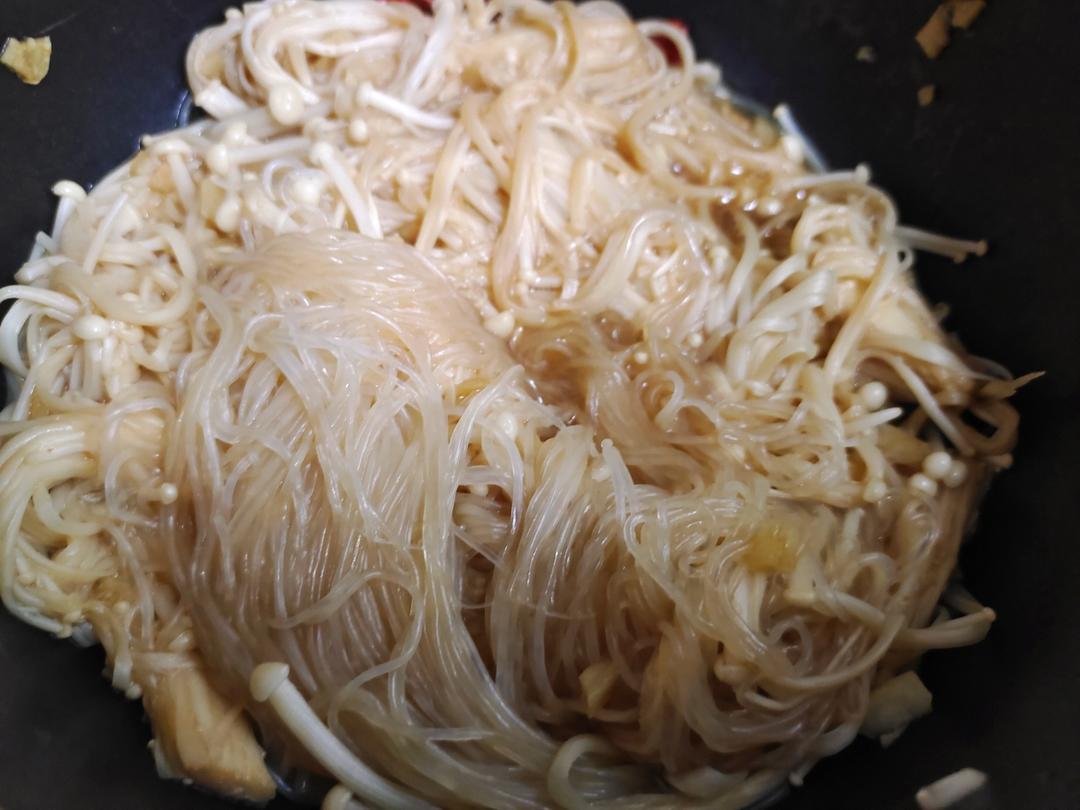 超级下饭的蒜蓉金针菇！好吃到爆