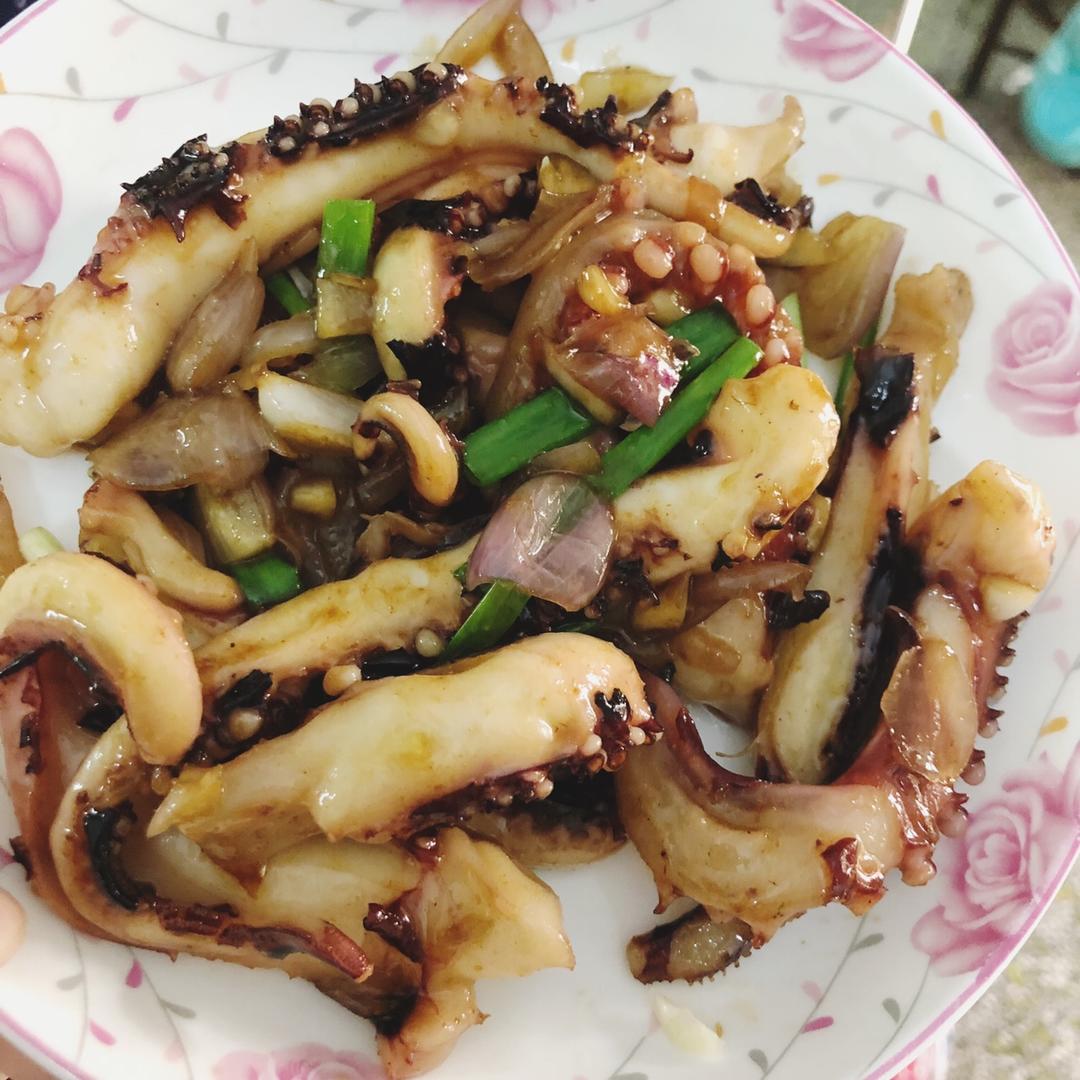 椒盐鱿鱼爪的做法