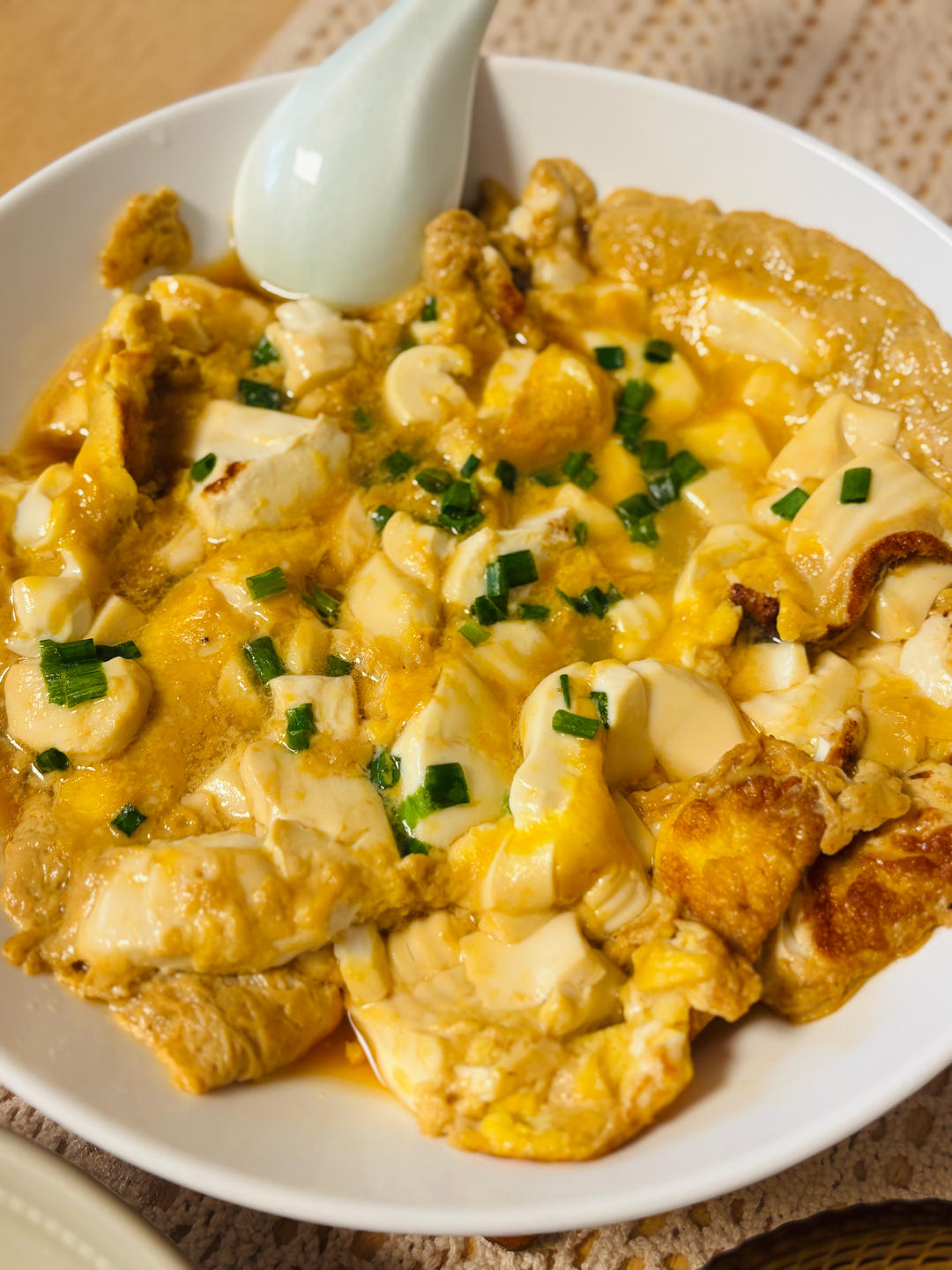 鸡蛋抱内脂豆腐