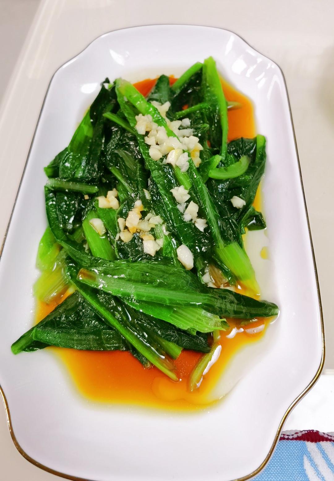 白灼油麦菜