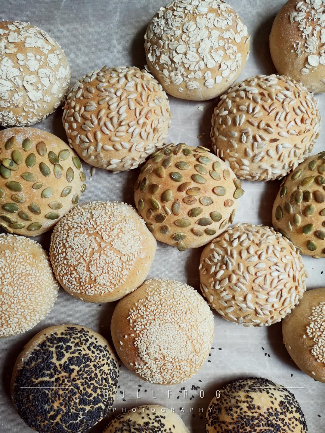 鲁邦种蘑菇头脆皮吐司