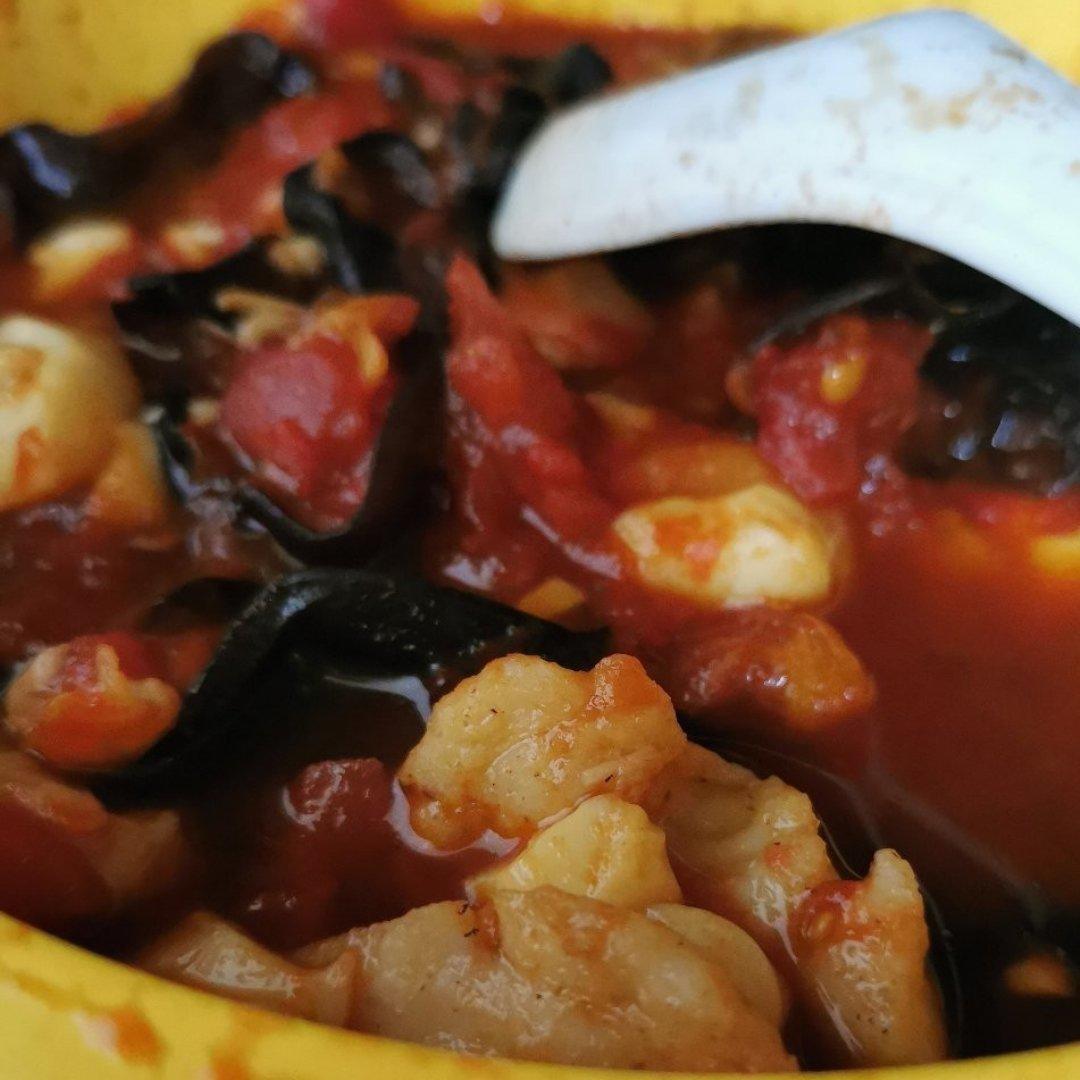 番茄金针菇巴沙鱼（龙利鱼）