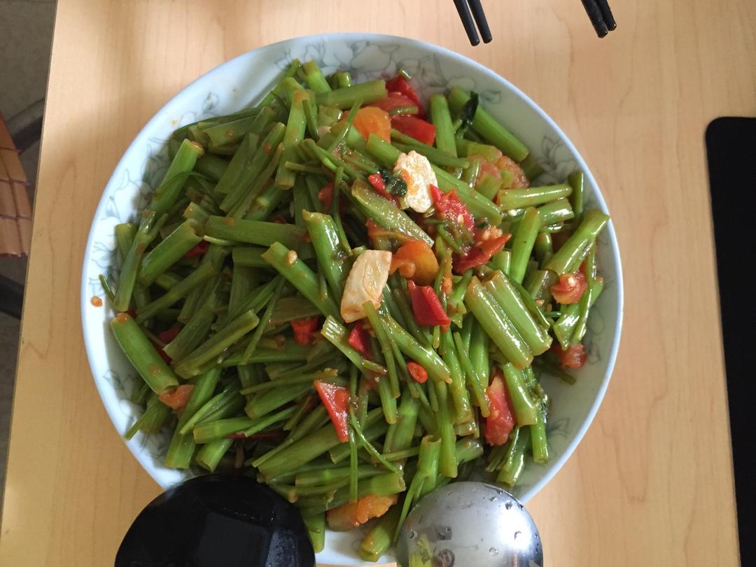酸辣空心菜梗