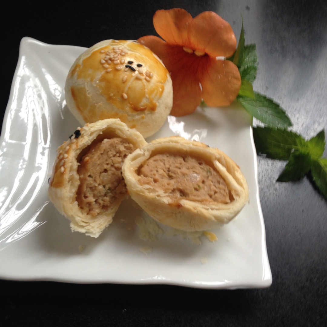 泳式鲜肉榨菜月饼