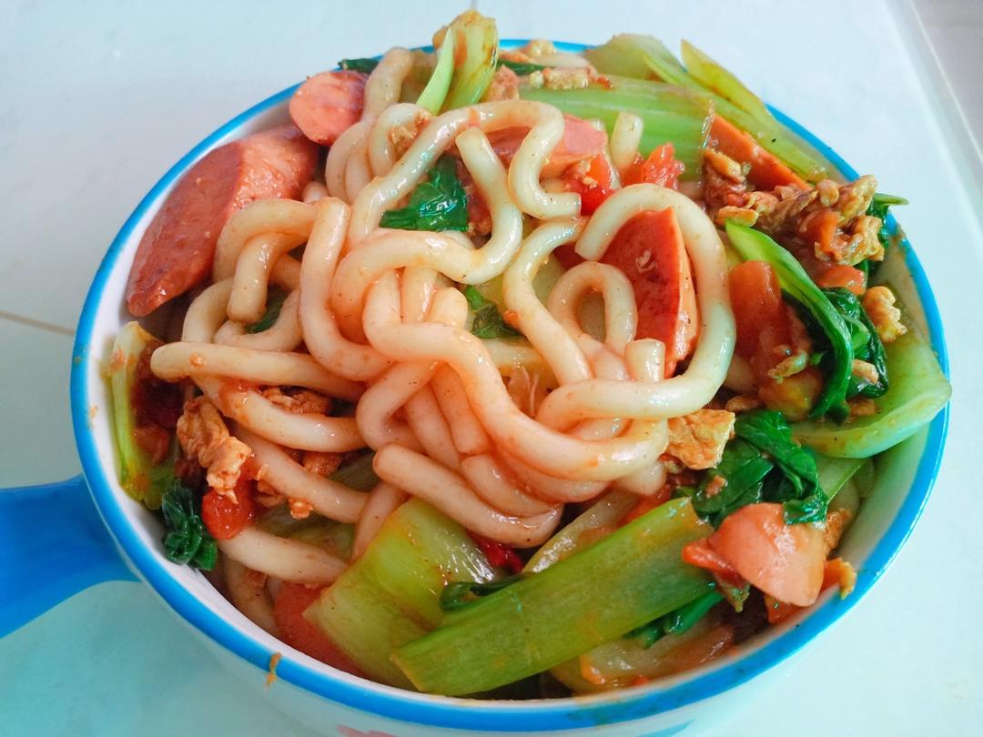 简单快手👉好吃到舔碗底老干妈炒土豆粉❗️