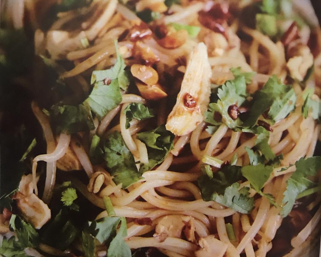 鸡丝凉面（转自面的奥义）的做法