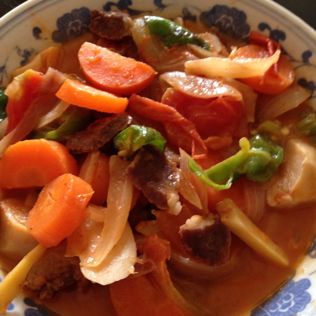 caiwenying做的番茄蘑菇炖牛肉