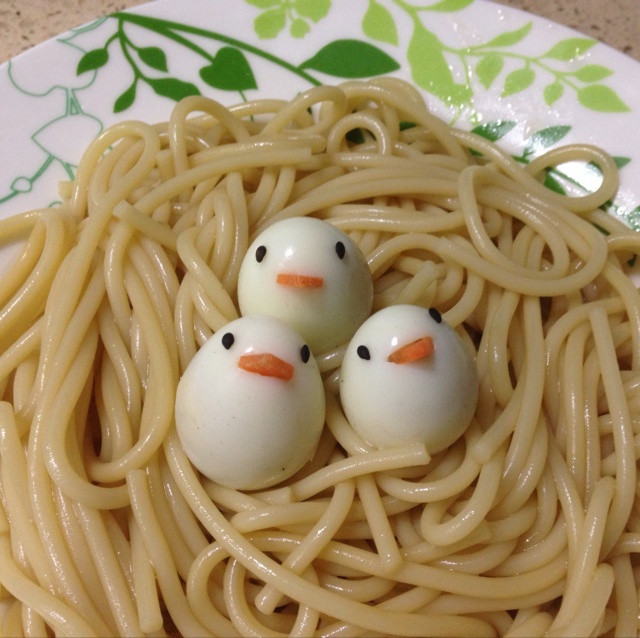 饥饿的小鸟面条