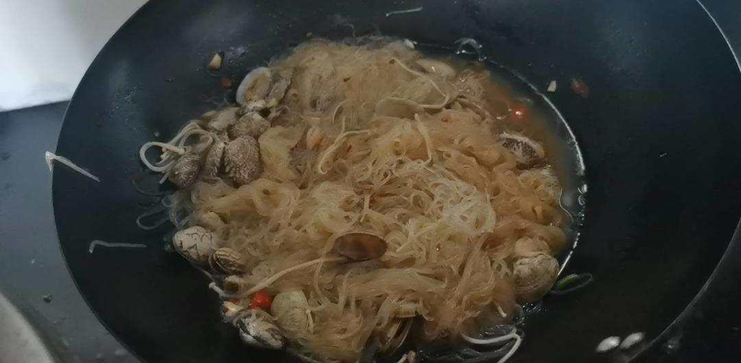 花甲粉丝煲