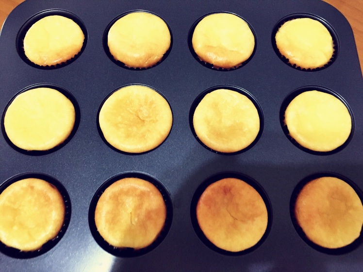 仿85度C的芝士球