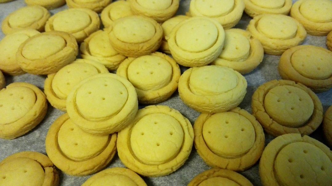 纽扣饼干┃萌到没朋友