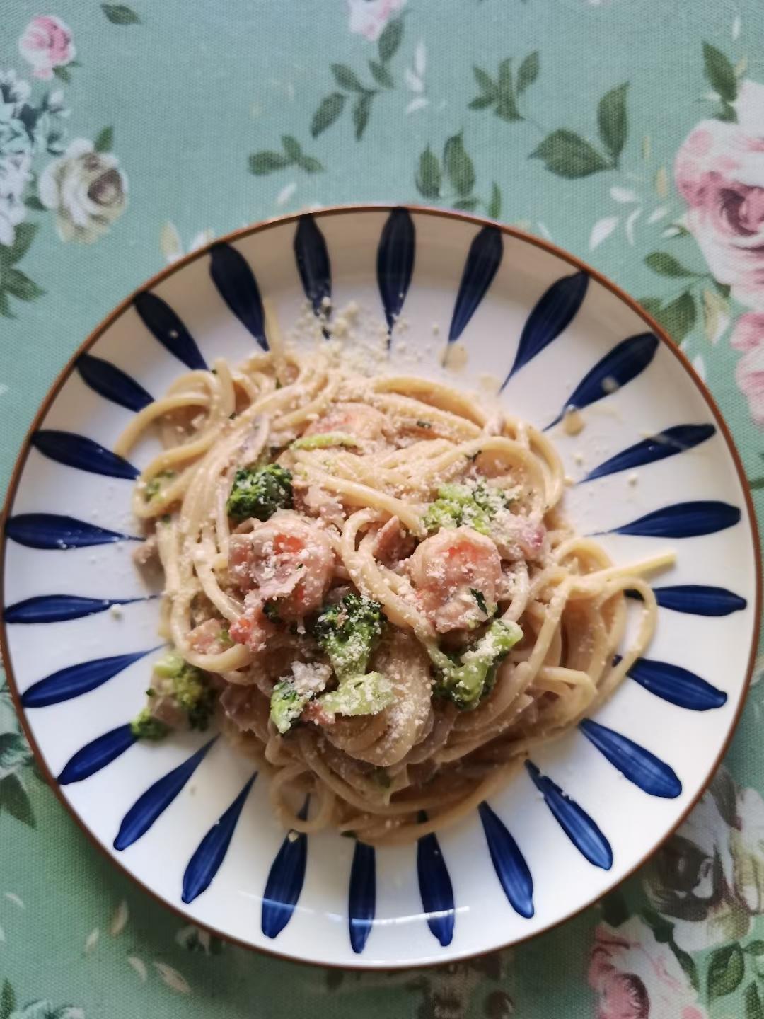 奶油培根意大利面 - Creamy Beacon Linguine