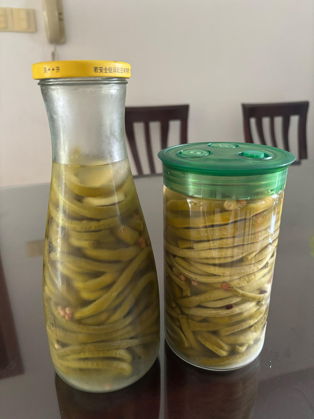 简单易做上手快，自制美味下饭酸豇豆