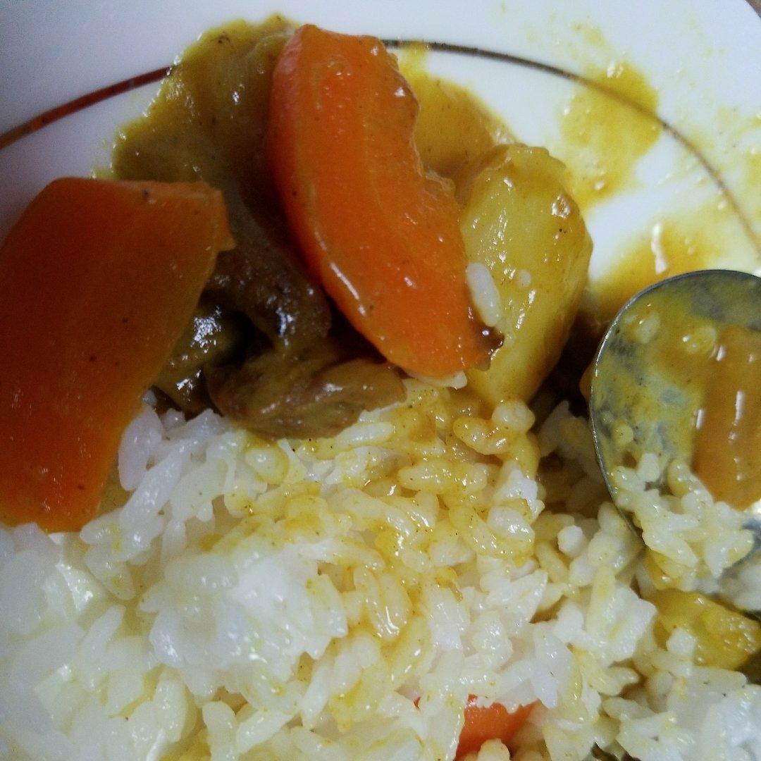 咖喱牛肉土豆