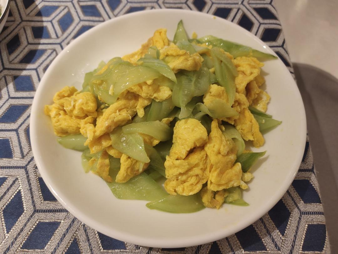 黄瓜炒鸡蛋 （青瓜炒鸡蛋）