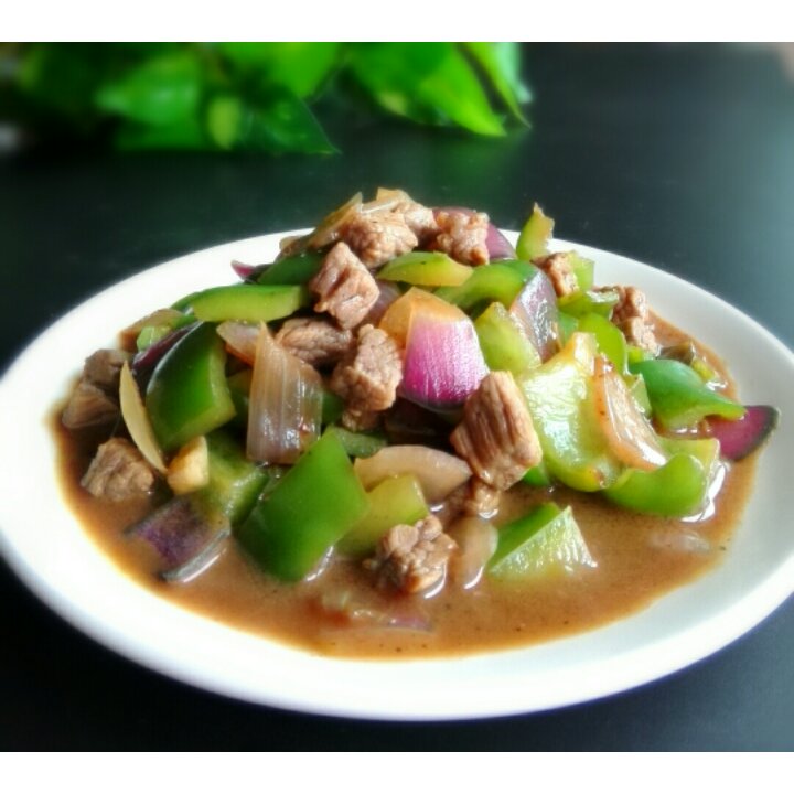 黑椒牛肉粒