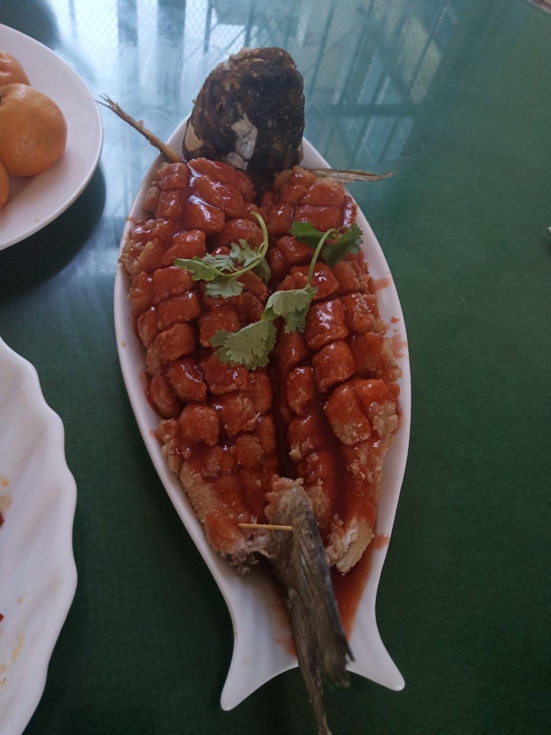 厨师长教大家：“松鼠鱼”的家常做法，酸甜可口