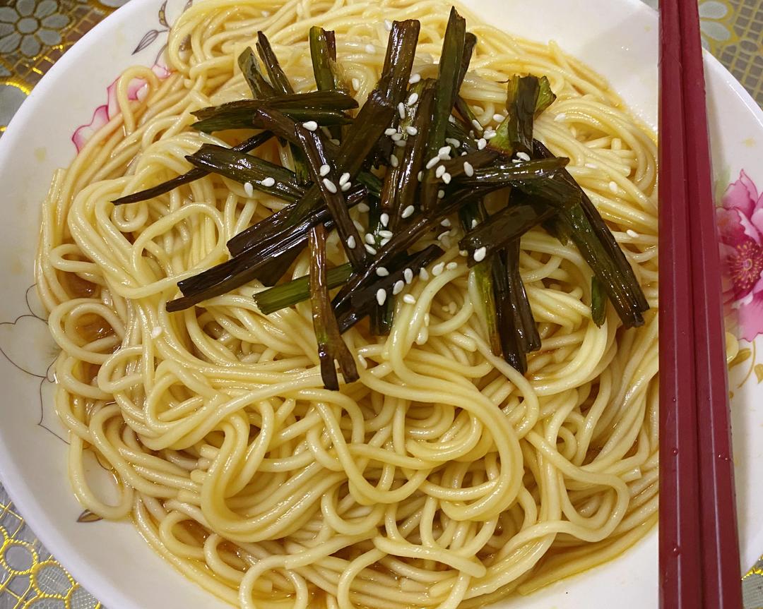 葱油拌面😎ི（简单又好吃）
