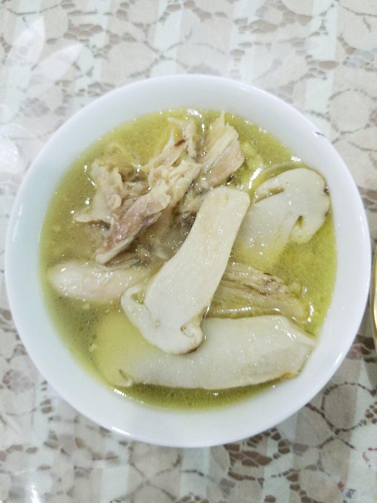 松茸土鸡汤
