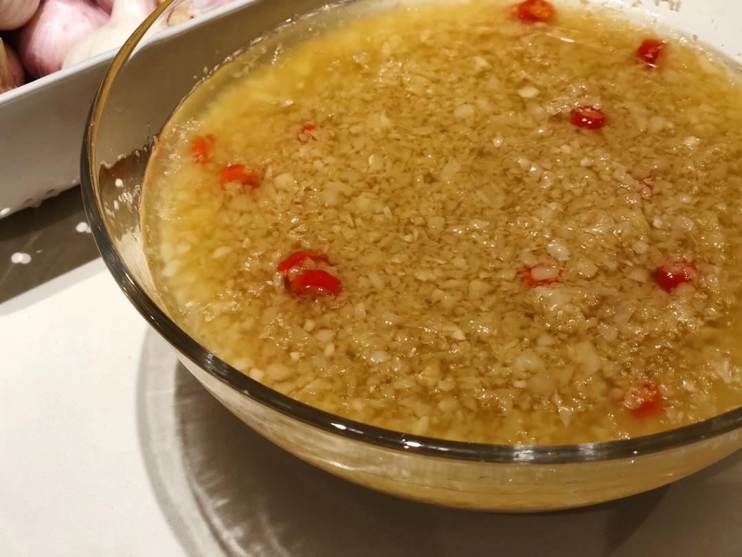 夜宵党“香辣蒜蓉酱”（蒜蓉虾，烤扇贝，生蚝，粉丝花甲，金针菇）