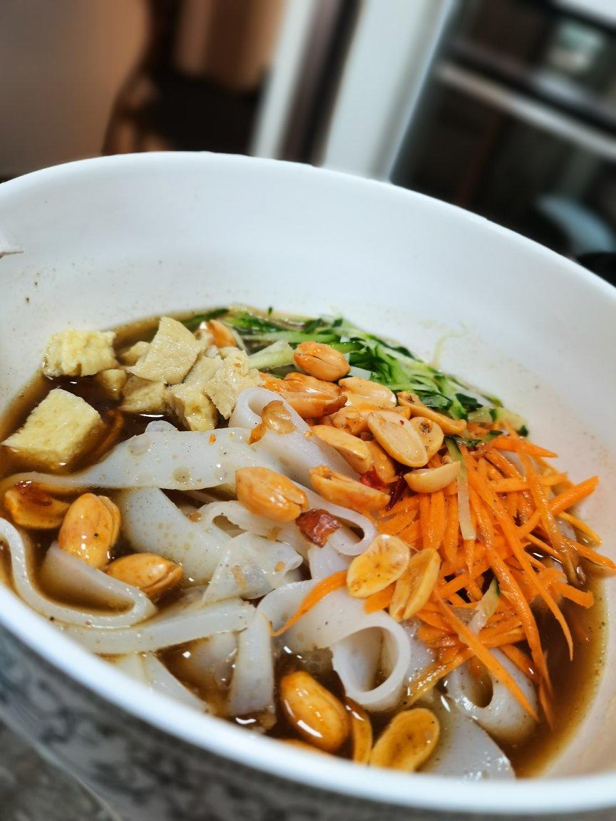 凉皮-家庭自制（告诉你自己做更劲道的秘诀）