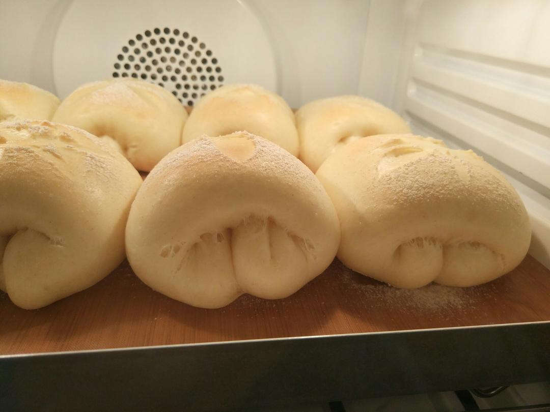 软到不知所措的牛奶卷