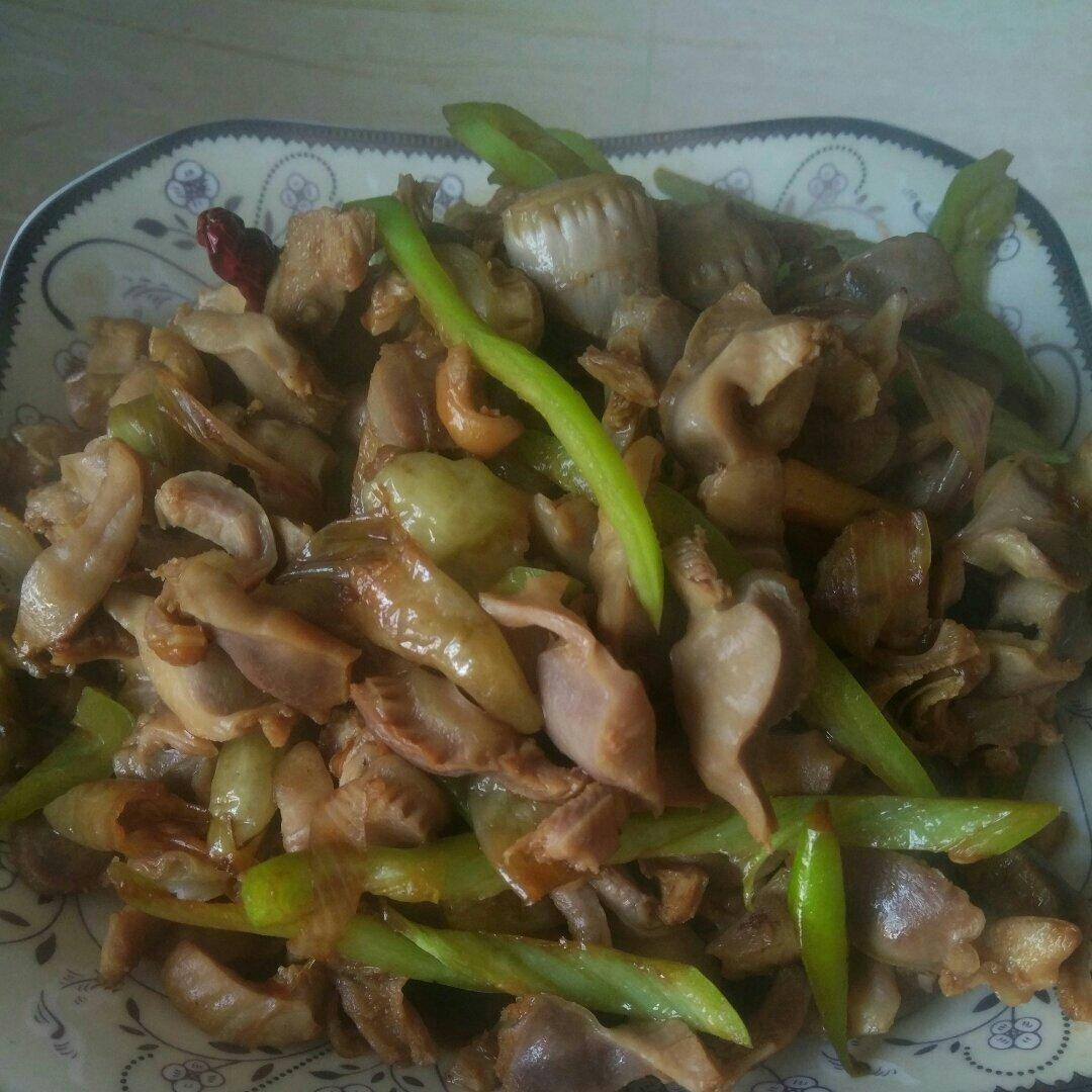爆炒鸡胗