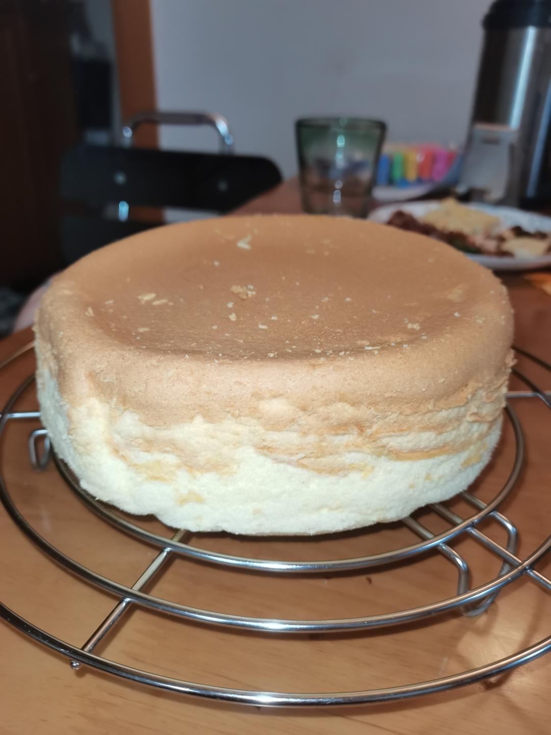 简单的电饭锅蛋糕(不用秤版)