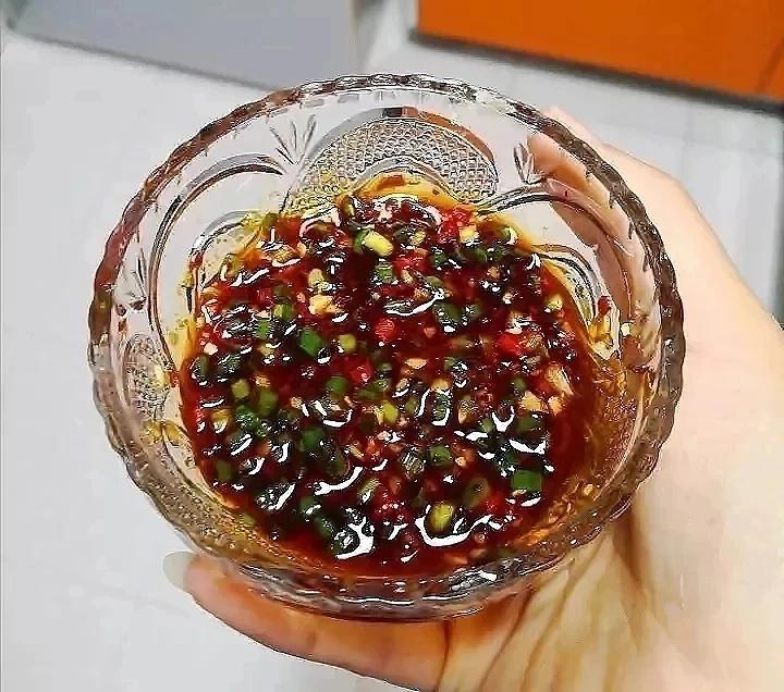 油爆开背大虾芦笋