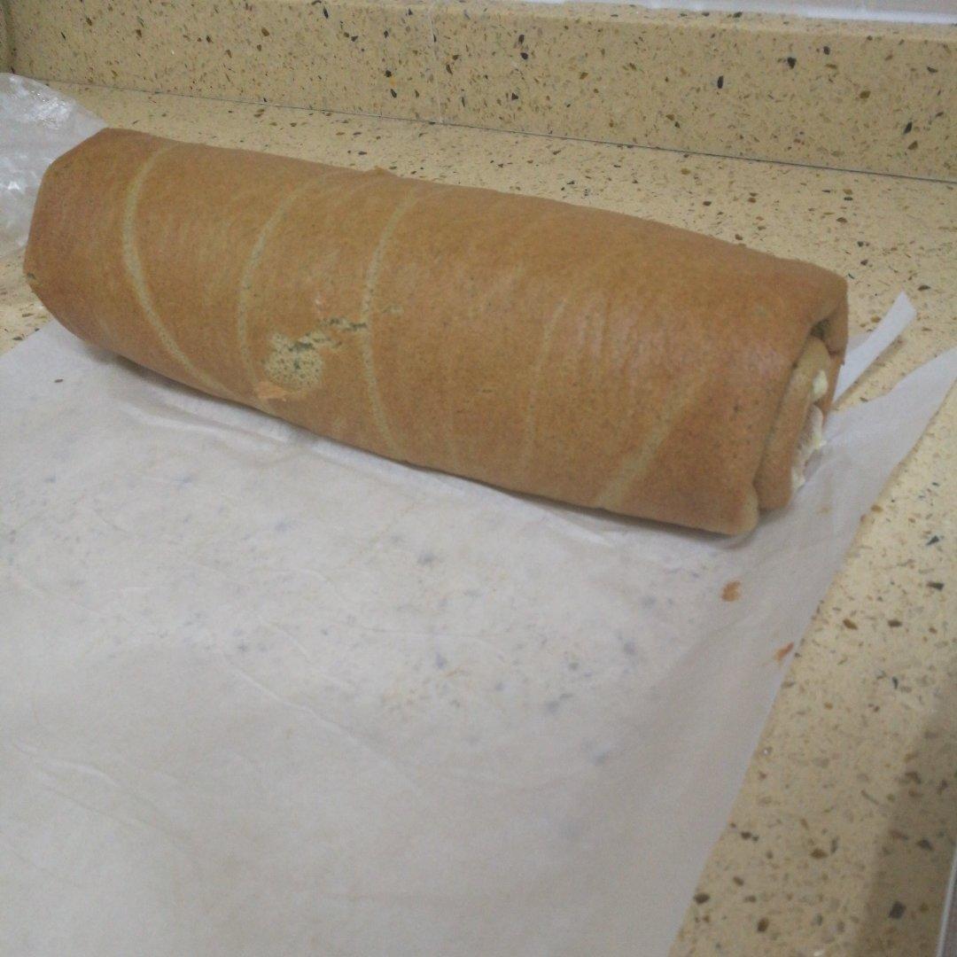 肥而不腻的超厚瑞士卷