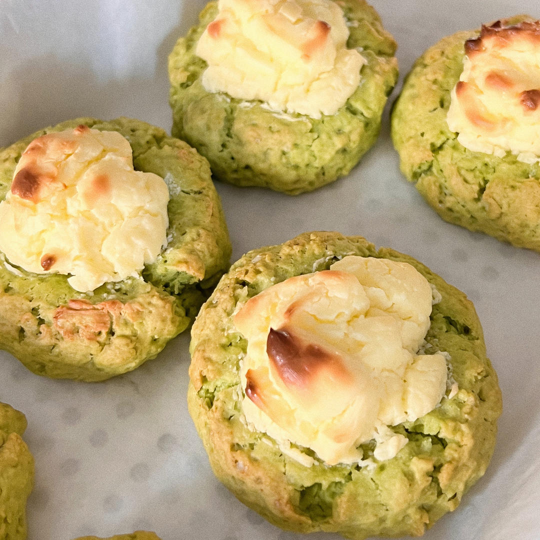 抹茶乳酪曲奇司康+手机拍照