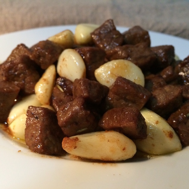 黑蒜子牛肉粒