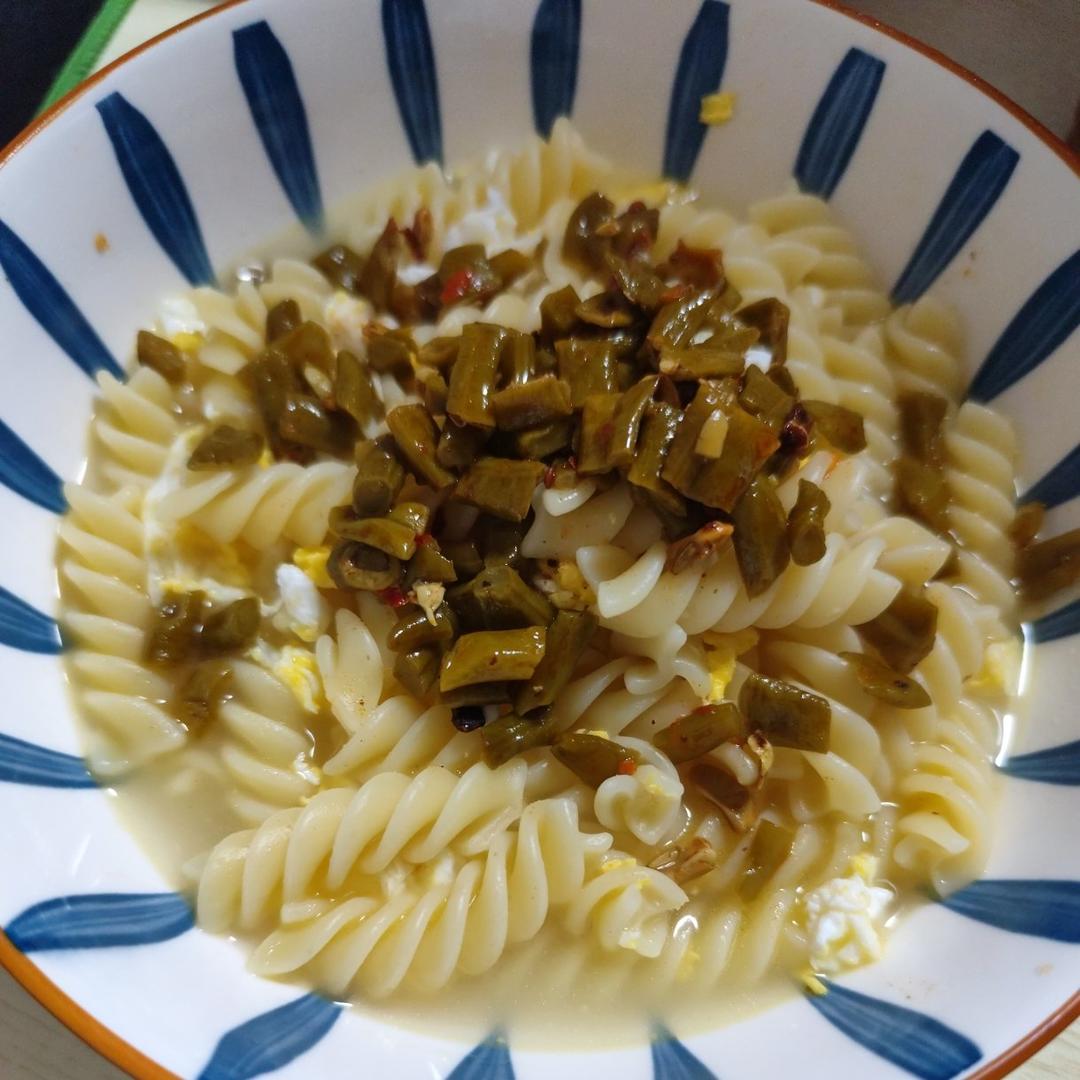 超好吃的家庭简易番茄螺旋意面