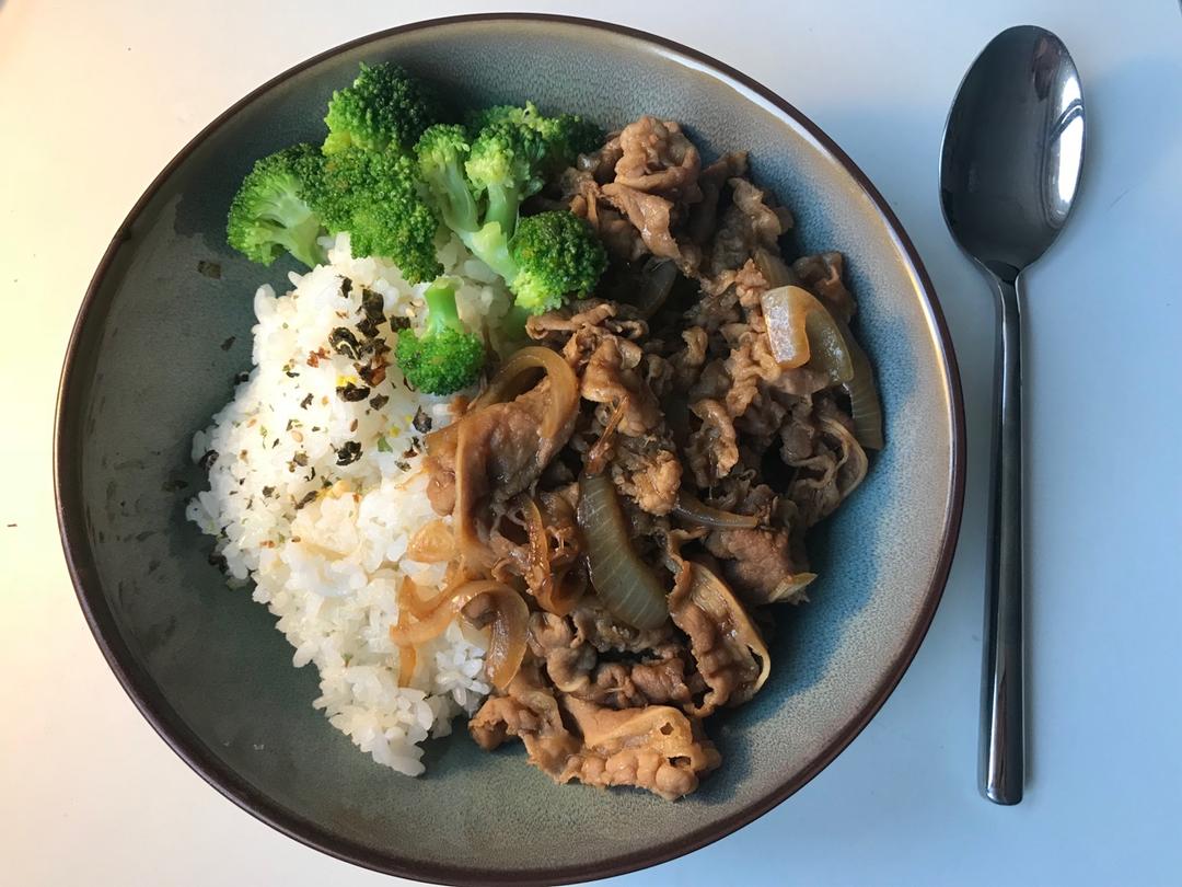 堂妈金牌牛肉饭