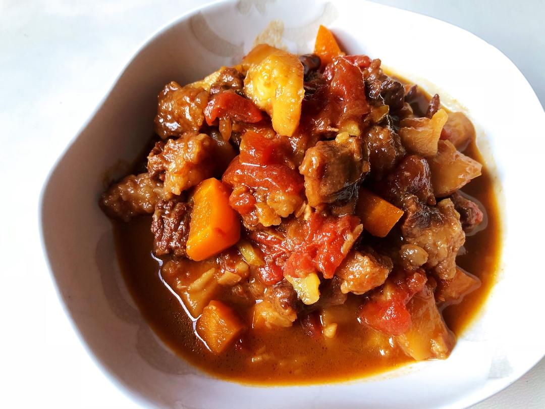 红烧牛肉土豆 （独家秘制）