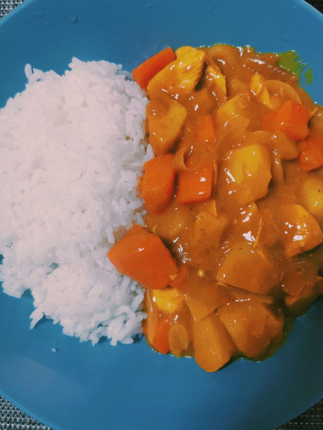 咖喱鸡肉饭