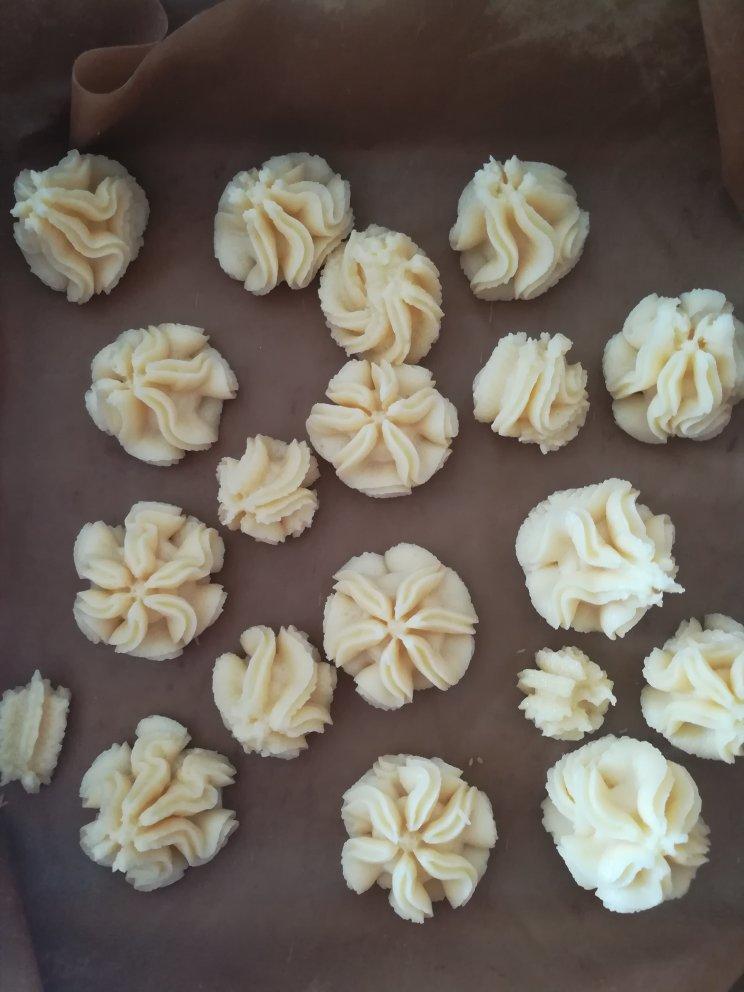 云顶小花曲奇|开出花一朵|食单