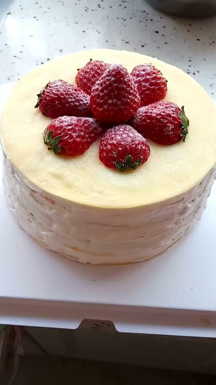 六寸芒果千层蛋糕