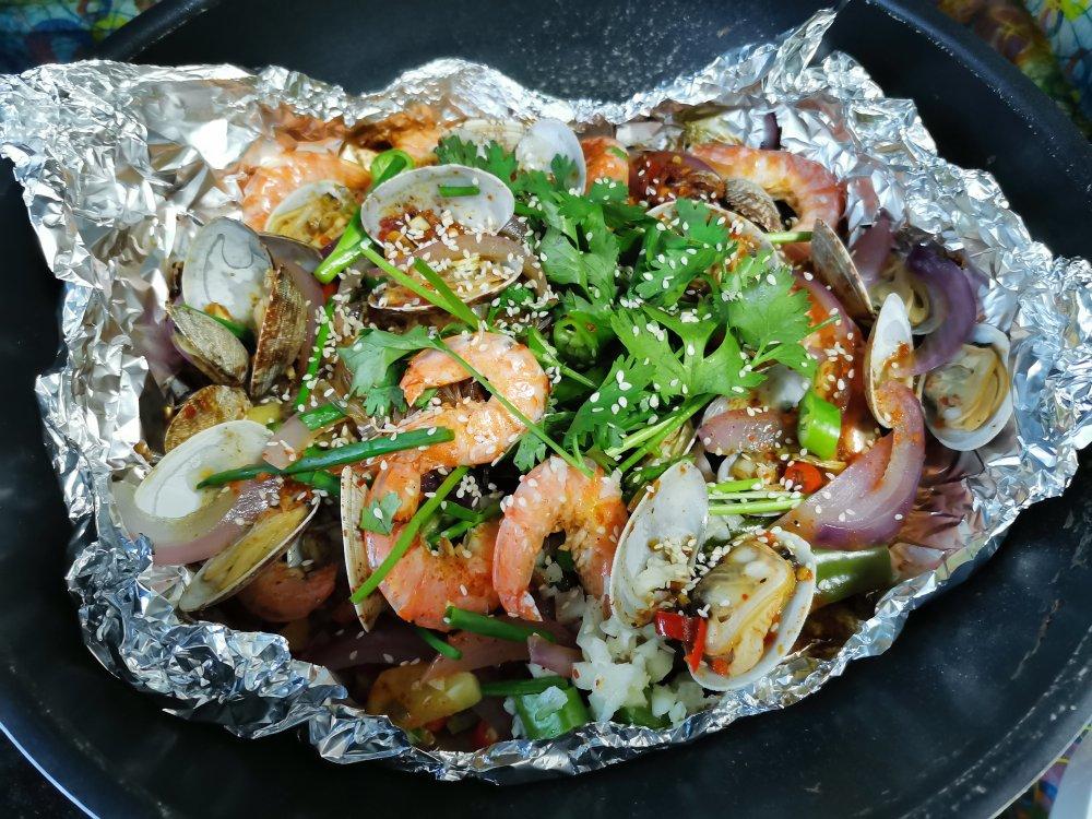 做饭给徐哥哥吃做的懒人版家庭平底锅锡纸烧烤