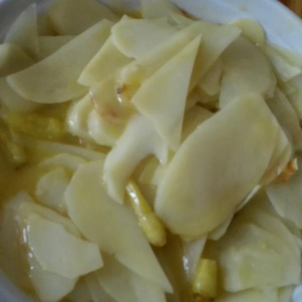 野山椒土豆片