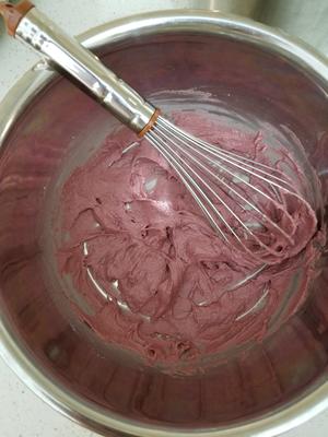 玫瑰奶油蛋糕卷的做法 步骤7