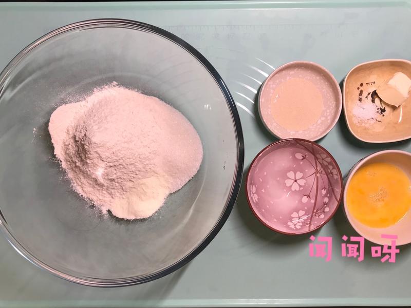 纯奶手撕吐司的做法 步骤1