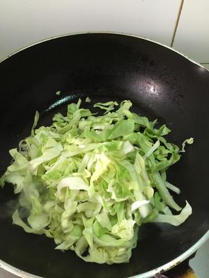 减肥餐之好味蔬菜炒面的做法 步骤3