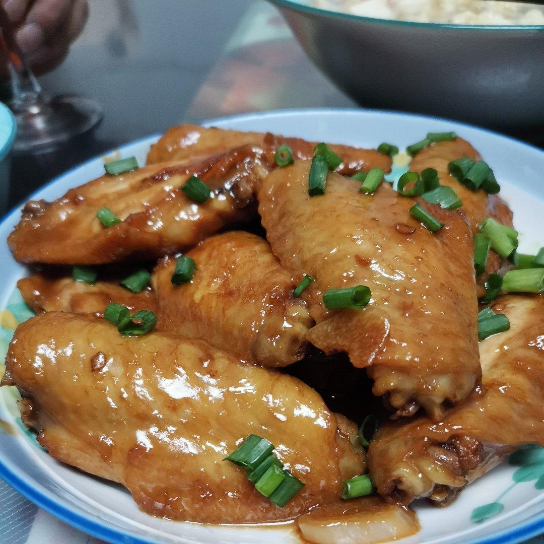 简单又美味的红烧鸡翅根