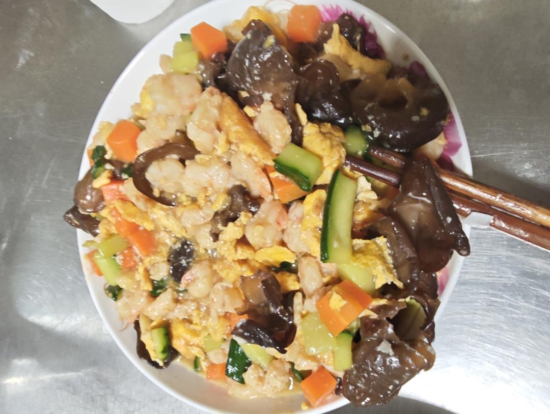 虾仁炒杂锦   什锦虾仁   黄瓜炒虾仁