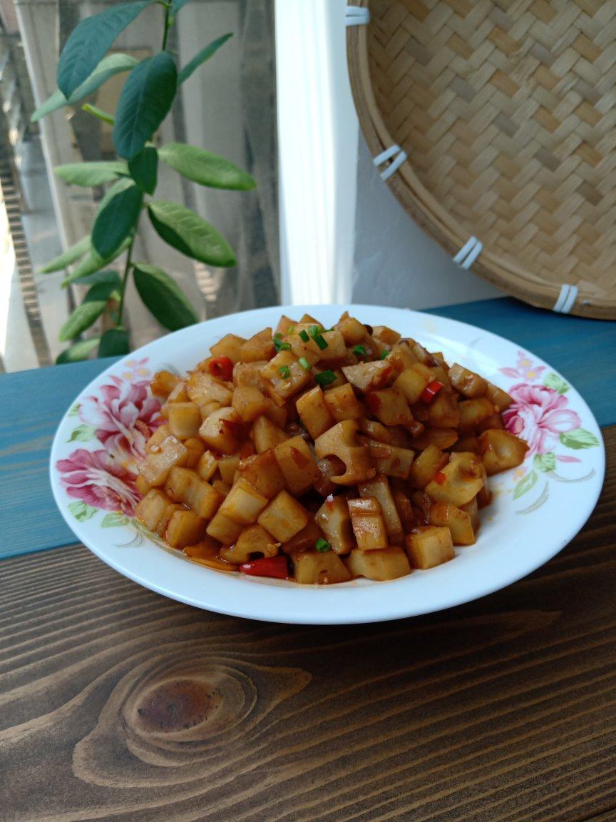 我的轻奢煮艺——香辣藕丁