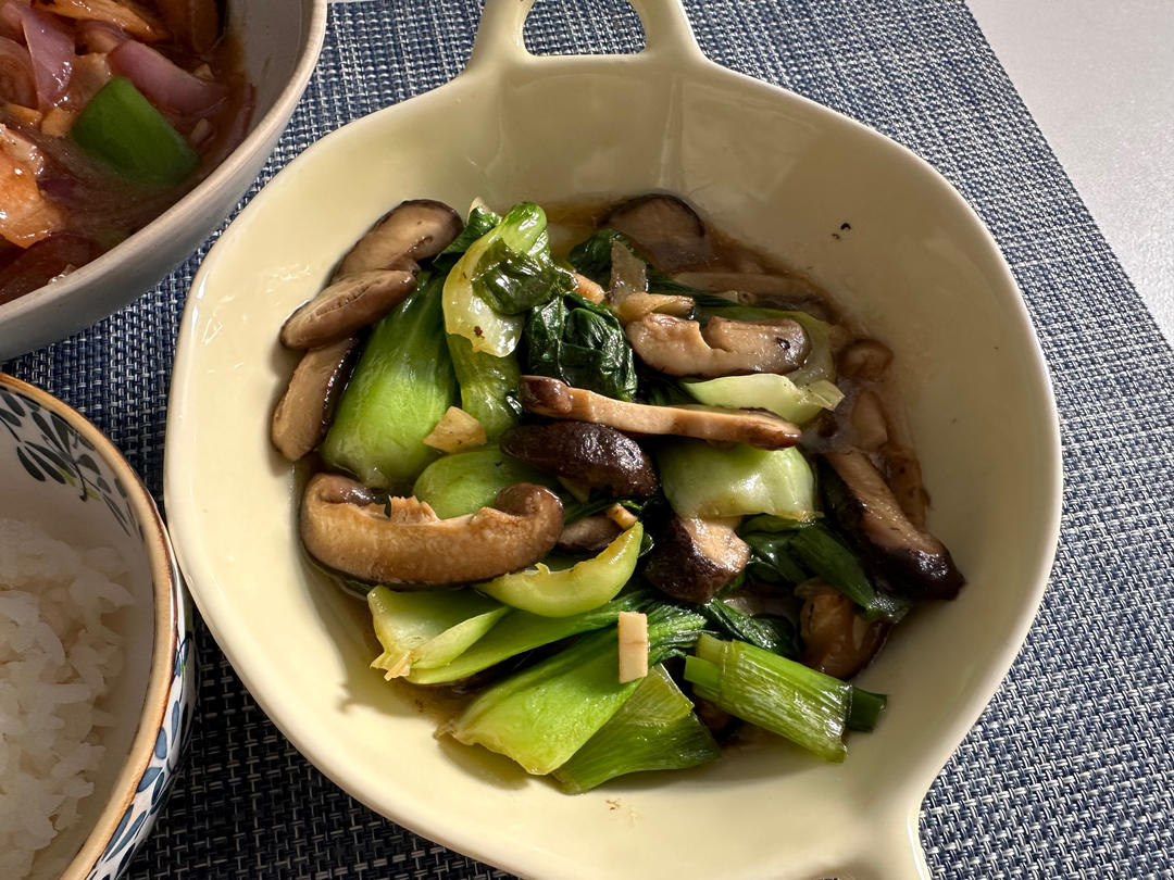 比肉还好吃的——蚝油香菇油菜